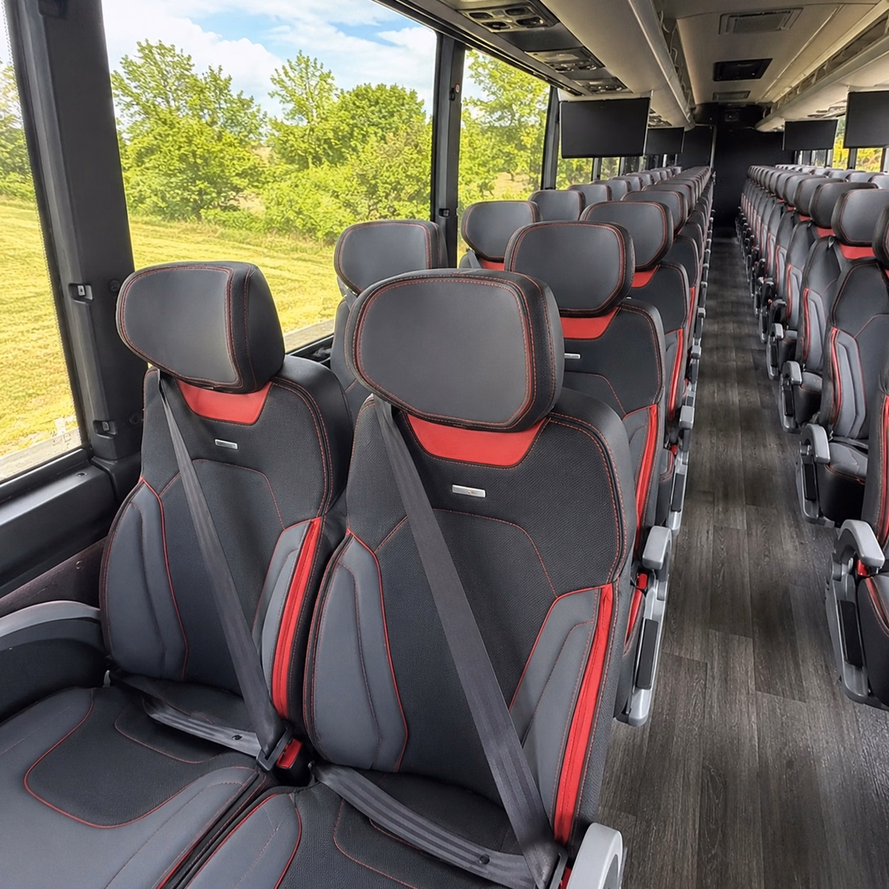 charter bus rentals for large pasadena prom groups and school organizations