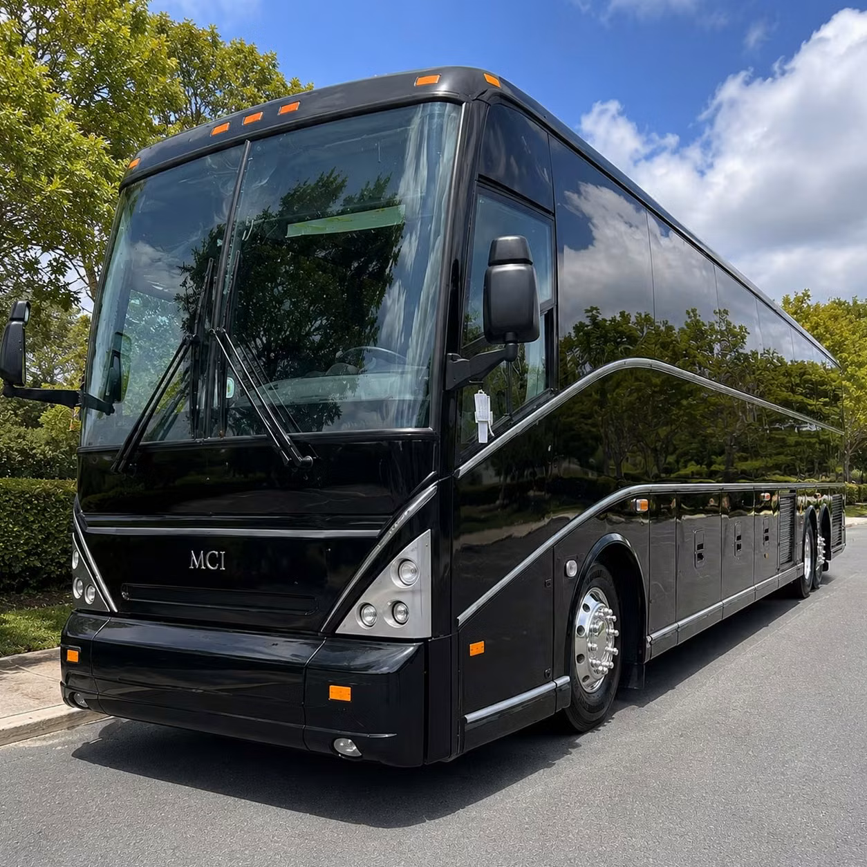corporate event transportation to and from the pasadena convention center